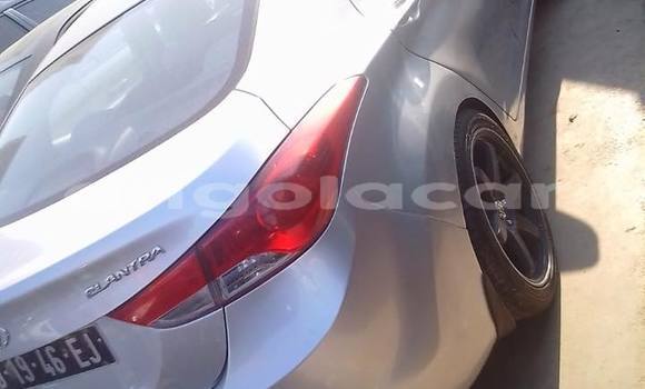 Comprar Usado Hyundai Elantra Prata Carro em Luanda em Luanda Province Comprar Usado Hyundai Elantra Prata Carro em Luanda em Luanda Province