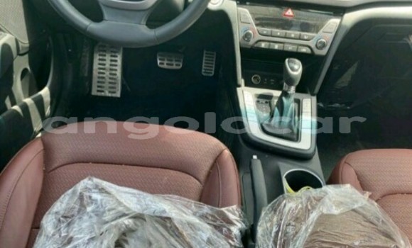 Buy New Hyundai Elantra Blue Car in Luanda in Luanda Province Buy New Hyundai Elantra Blue Car in Luanda in Luanda Province