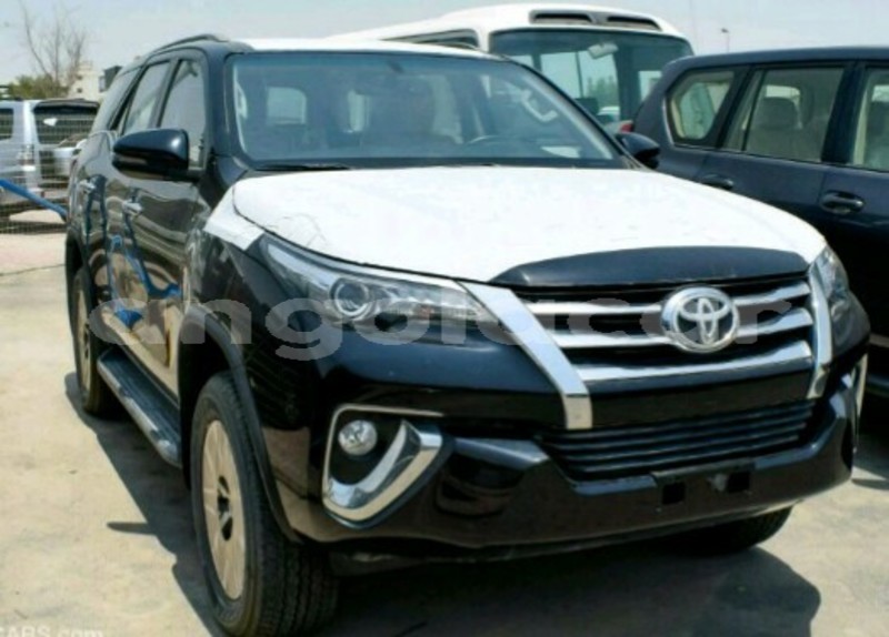 Big with watermark toyota fortuner luanda province luanda 4138