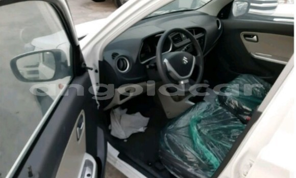 Acheter Neuf Voiture Suzuki Alto Blanc à Luanda, Province de Luanda Acheter Neuf Voiture Suzuki Alto Blanc à Luanda, Province de Luanda