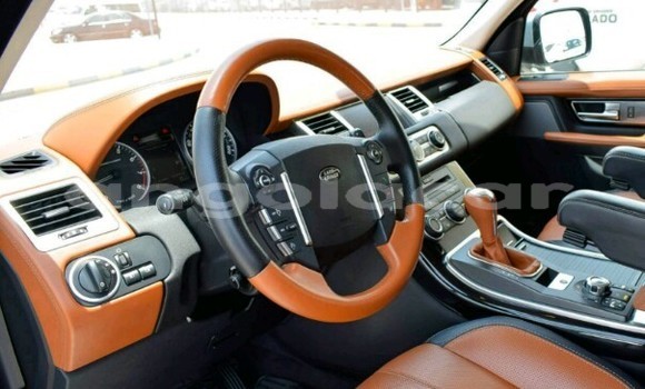 Buy New Land Rover Range Rover Other Car in Luanda in Luanda Province Buy New Land Rover Range Rover Other Car in Luanda in Luanda Province