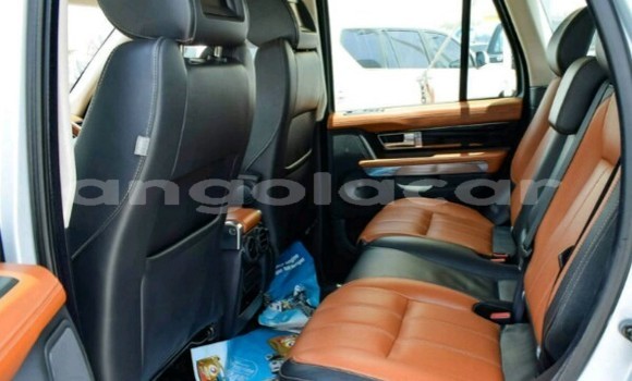 Buy New Land Rover Range Rover Other Car in Luanda in Luanda Province Buy New Land Rover Range Rover Other Car in Luanda in Luanda Province