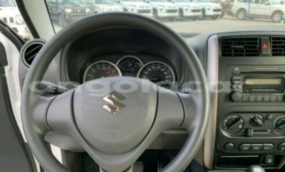 Comprar Novo Suzuki Jimny Branco Carro em Luanda em Luanda Province Comprar Novo Suzuki Jimny Branco Carro em Luanda em Luanda Province