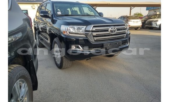 Comprar Importar Toyota Land Cruiser Preto Carro em Import - Dubai em Bengo Province Comprar Importar Toyota Land Cruiser Preto Carro em Import - Dubai em Bengo Province