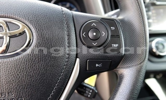 Buy Import Toyota RAV4 White Car in Import - Dubai in Bengo Province Buy Import Toyota RAV4 White Car in Import - Dubai in Bengo Province