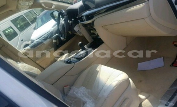 Acheter Neuf Voiture Lexus LX 570 Blanc à Luanda, Province de Luanda Acheter Neuf Voiture Lexus LX 570 Blanc à Luanda, Province de Luanda