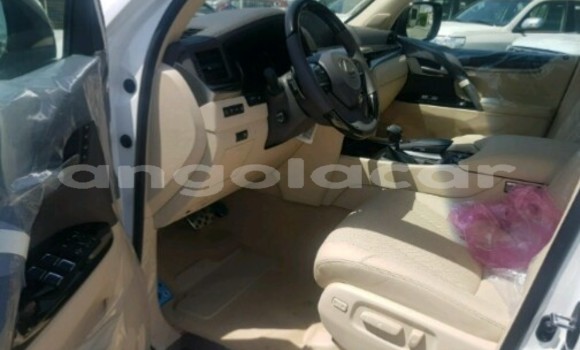 Acheter Neuf Voiture Lexus LX 570 Blanc à Luanda, Province de Luanda Acheter Neuf Voiture Lexus LX 570 Blanc à Luanda, Province de Luanda
