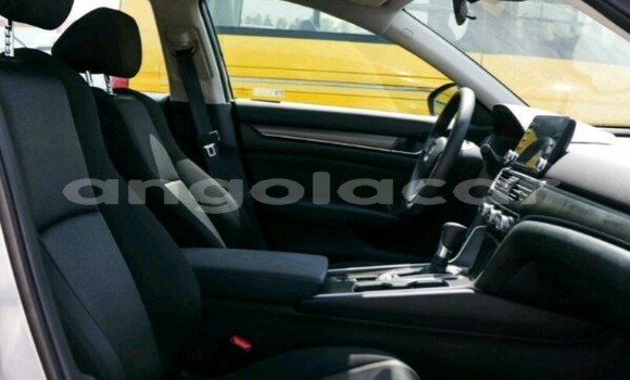 Comprar Novo Honda Accord Branco Carro em Luanda em Luanda Province Comprar Novo Honda Accord Branco Carro em Luanda em Luanda Province