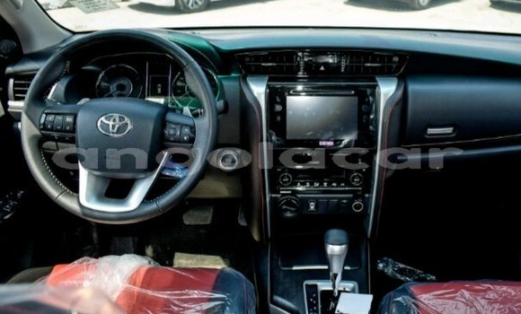 Buy New Toyota Fortuner White Car in Luanda in Luanda Province Buy New Toyota Fortuner White Car in Luanda in Luanda Province