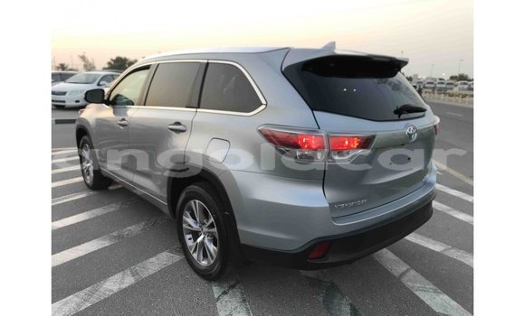 Comprar Importar Toyota Highlander Outro Carro em Import - Dubai em Bengo Province Comprar Importar Toyota Highlander Outro Carro em Import - Dubai em Bengo Province