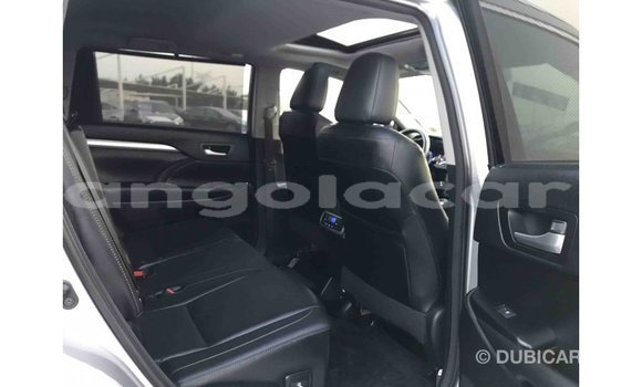 Comprar Importar Toyota Highlander Outro Carro em Import - Dubai em Bengo Province Comprar Importar Toyota Highlander Outro Carro em Import - Dubai em Bengo Province