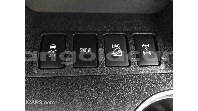 Big with watermark toyota highlander bengo province import dubai 4266