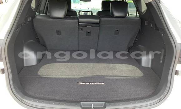 Comprar Usado Hyundai Santa Fe Vermelho Carro em Luanda em Luanda Province Comprar Usado Hyundai Santa Fe Vermelho Carro em Luanda em Luanda Province