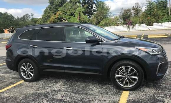 Comprar Usado Hyundai Santa Fe Bege Carro em Luanda em Luanda Province Comprar Usado Hyundai Santa Fe Bege Carro em Luanda em Luanda Province