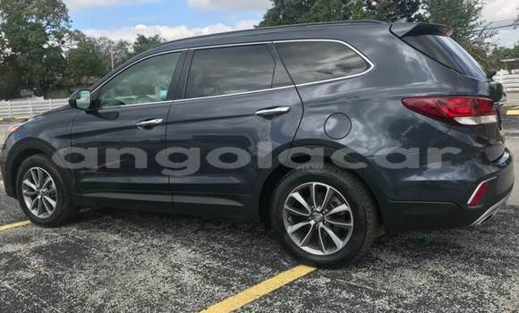 Comprar Usado Hyundai Santa Fe Bege Carro em Luanda em Luanda Province Comprar Usado Hyundai Santa Fe Bege Carro em Luanda em Luanda Province