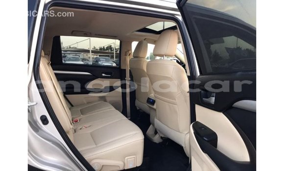Comprar Importar Toyota Highlander Outro Carro em Import - Dubai em Bengo Province Comprar Importar Toyota Highlander Outro Carro em Import - Dubai em Bengo Province