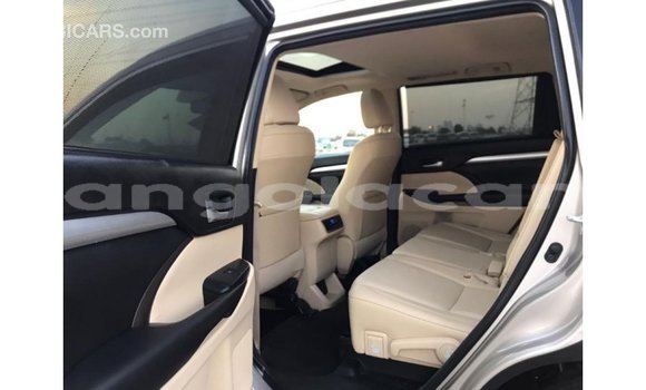 Comprar Importar Toyota Highlander Outro Carro em Import - Dubai em Bengo Province Comprar Importar Toyota Highlander Outro Carro em Import - Dubai em Bengo Province
