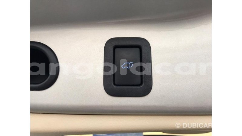 Big with watermark toyota highlander bengo province import dubai 4288