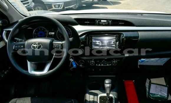 Comprar Novo Toyota Hilux Azul Carro em Luanda em Luanda Province Comprar Novo Toyota Hilux Azul Carro em Luanda em Luanda Province