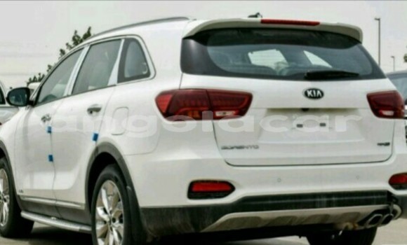 Comprar Novo Kia Sorento Branco Carro em Luanda em Luanda Province Comprar Novo Kia Sorento Branco Carro em Luanda em Luanda Province