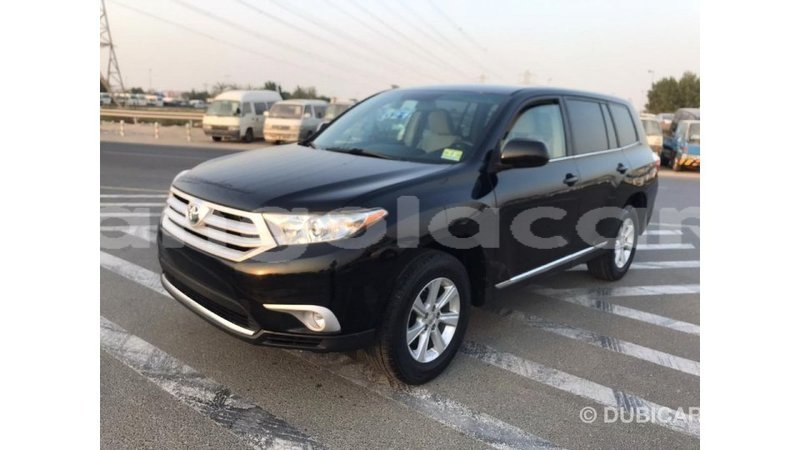 Big with watermark toyota highlander bengo province import dubai 4333