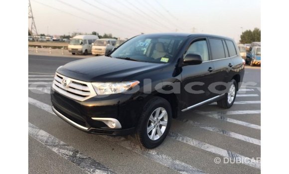 Comprar Importar Toyota Highlander Preto Carro em Import - Dubai em Bengo Province Comprar Importar Toyota Highlander Preto Carro em Import - Dubai em Bengo Province