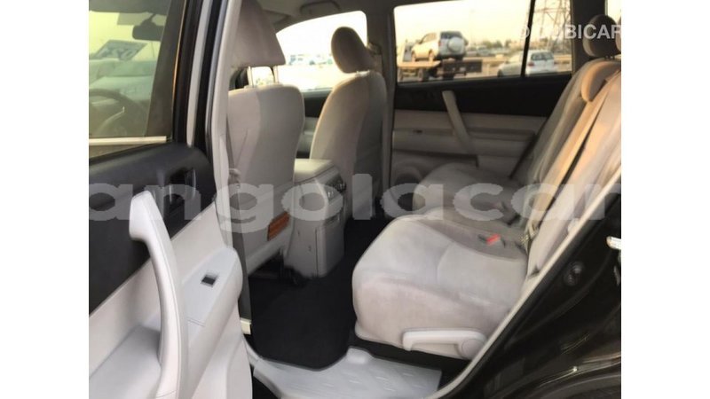 Big with watermark toyota highlander bengo province import dubai 4333