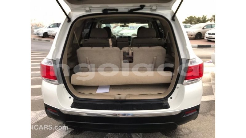 Big with watermark toyota highlander bengo province import dubai 4334