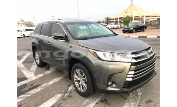 Comprar Importar Toyota Highlander Outro Carro em Import - Dubai em Bengo Province Comprar Importar Toyota Highlander Outro Carro em Import - Dubai em Bengo Province