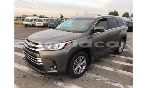 Comprar Importar Toyota Highlander Outro Carro em Import - Dubai em Bengo Province Comprar Importar Toyota Highlander Outro Carro em Import - Dubai em Bengo Province