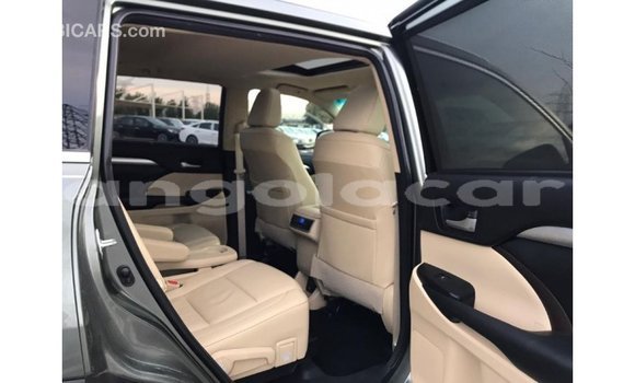 Comprar Importar Toyota Highlander Outro Carro em Import - Dubai em Bengo Province Comprar Importar Toyota Highlander Outro Carro em Import - Dubai em Bengo Province