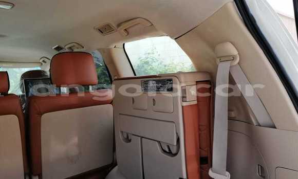 Comprar Novo Toyota Land Cruiser Branco Carro em Luanda em Luanda Province Comprar Novo Toyota Land Cruiser Branco Carro em Luanda em Luanda Province