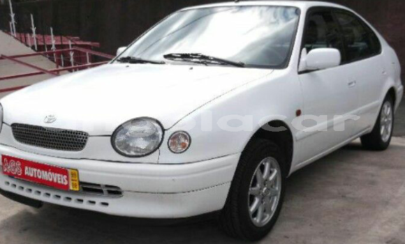 Comprar Novo Toyota Corolla Branco Carro em Luanda em Luanda Province Comprar Novo Toyota Corolla Branco Carro em Luanda em Luanda Province
