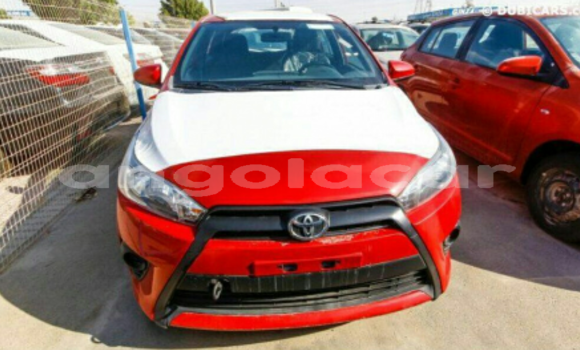 Acheter Neuf Voiture Toyota Yaris Rouge à Luanda, Province de Luanda Acheter Neuf Voiture Toyota Yaris Rouge à Luanda, Province de Luanda
