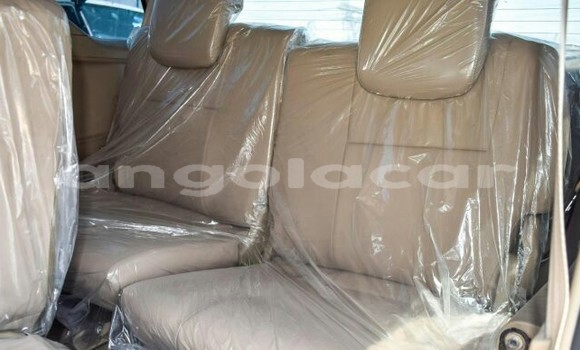 Acheter Neuf Voiture Toyota Fortuner Blanc à Luanda, Province de Luanda Acheter Neuf Voiture Toyota Fortuner Blanc à Luanda, Province de Luanda