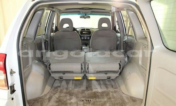 Acheter Neuf Voiture Toyota RAV4 Blanc à Luanda, Province de Luanda Acheter Neuf Voiture Toyota RAV4 Blanc à Luanda, Province de Luanda