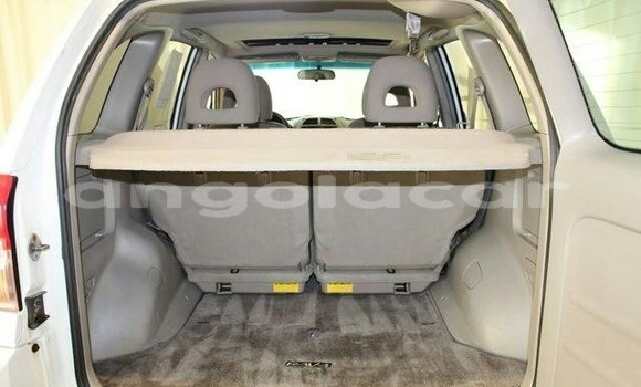 Acheter Neuf Voiture Toyota RAV4 Blanc à Luanda, Province de Luanda Acheter Neuf Voiture Toyota RAV4 Blanc à Luanda, Province de Luanda