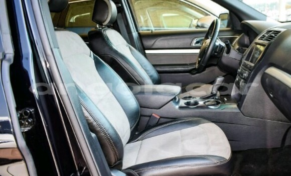 Buy New Ford Explorer Black Car in Luanda in Luanda Province Buy New Ford Explorer Black Car in Luanda in Luanda Province