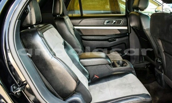 Buy New Ford Explorer Black Car in Luanda in Luanda Province Buy New Ford Explorer Black Car in Luanda in Luanda Province