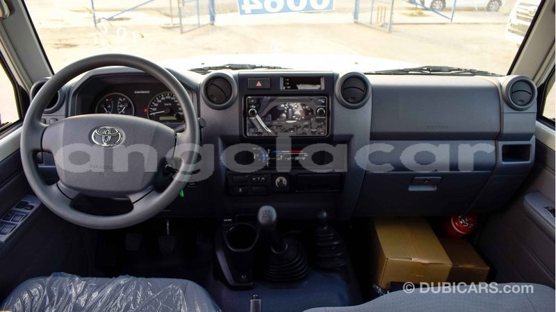 Big with watermark toyota land cruiser bengo province import dubai 4378