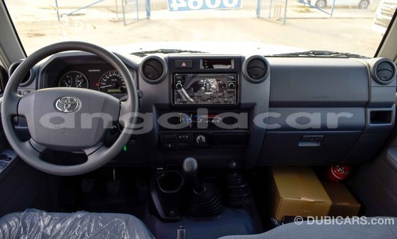 Buy Import Toyota Land Cruiser White Car in Import - Dubai in Bengo Province Buy Import Toyota Land Cruiser White Car in Import - Dubai in Bengo Province