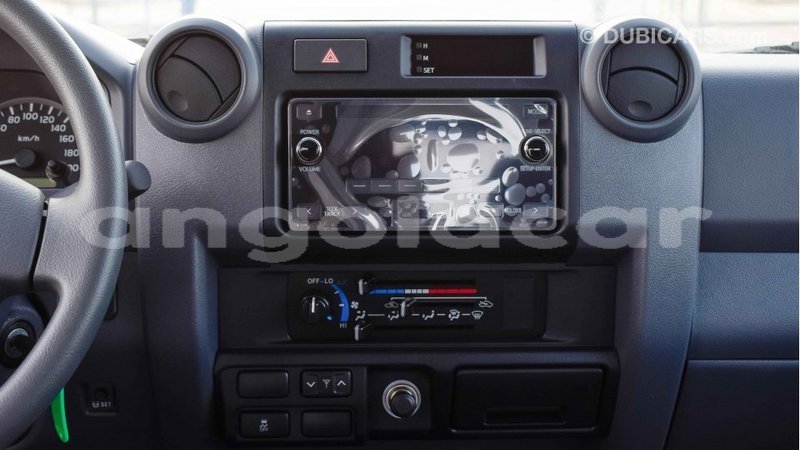 Big with watermark toyota land cruiser bengo province import dubai 4378