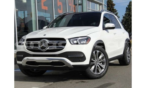 Comprar Importar Mercedes-Benz GLE Branco Carro em Import - Dubai em Bengo Province Comprar Importar Mercedes-Benz GLE Branco Carro em Import - Dubai em Bengo Province