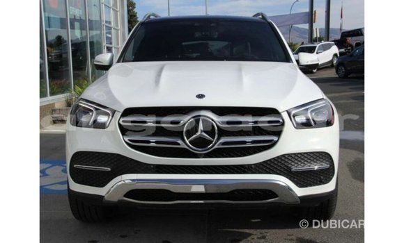 Comprar Importar Mercedes-Benz GLE Branco Carro em Import - Dubai em Bengo Province Comprar Importar Mercedes-Benz GLE Branco Carro em Import - Dubai em Bengo Province