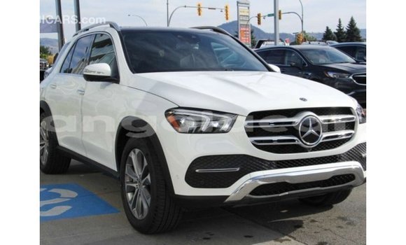 Comprar Importar Mercedes-Benz GLE Branco Carro em Import - Dubai em Bengo Province Comprar Importar Mercedes-Benz GLE Branco Carro em Import - Dubai em Bengo Province