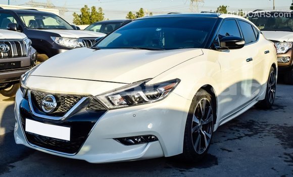 Comprar Importar Nissan Maxima Branco Carro em Import - Dubai em Bengo Province Comprar Importar Nissan Maxima Branco Carro em Import - Dubai em Bengo Province