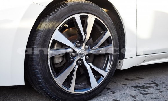 Comprar Importar Nissan Maxima Branco Carro em Import - Dubai em Bengo Province Comprar Importar Nissan Maxima Branco Carro em Import - Dubai em Bengo Province