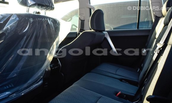 Comprar Importar Toyota Prado Outro Carro em Import - Dubai em Bengo Province Comprar Importar Toyota Prado Outro Carro em Import - Dubai em Bengo Province