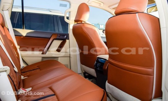 Comprar Importar Toyota Prado Branco Carro em Import - Dubai em Bengo Province Comprar Importar Toyota Prado Branco Carro em Import - Dubai em Bengo Province