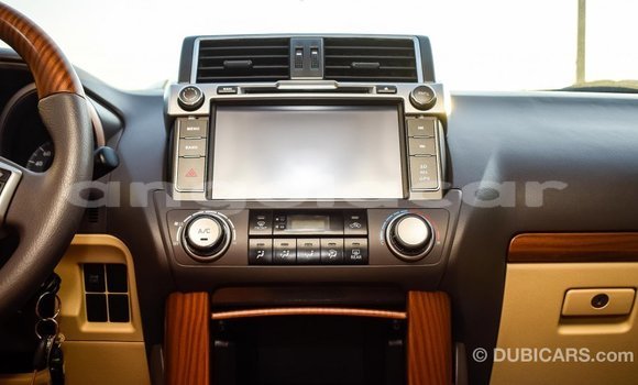 Comprar Importar Toyota Prado Branco Carro em Import - Dubai em Bengo Province Comprar Importar Toyota Prado Branco Carro em Import - Dubai em Bengo Province